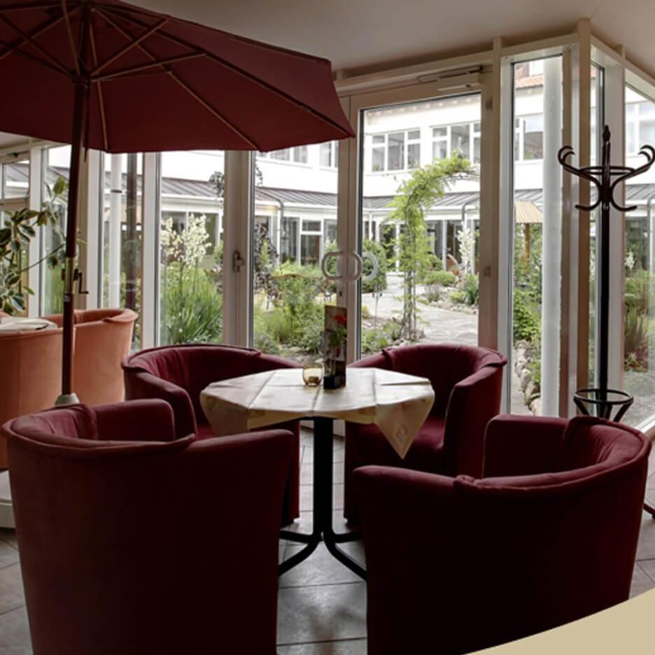 Landsitz Hotel Templin Buitenkant foto